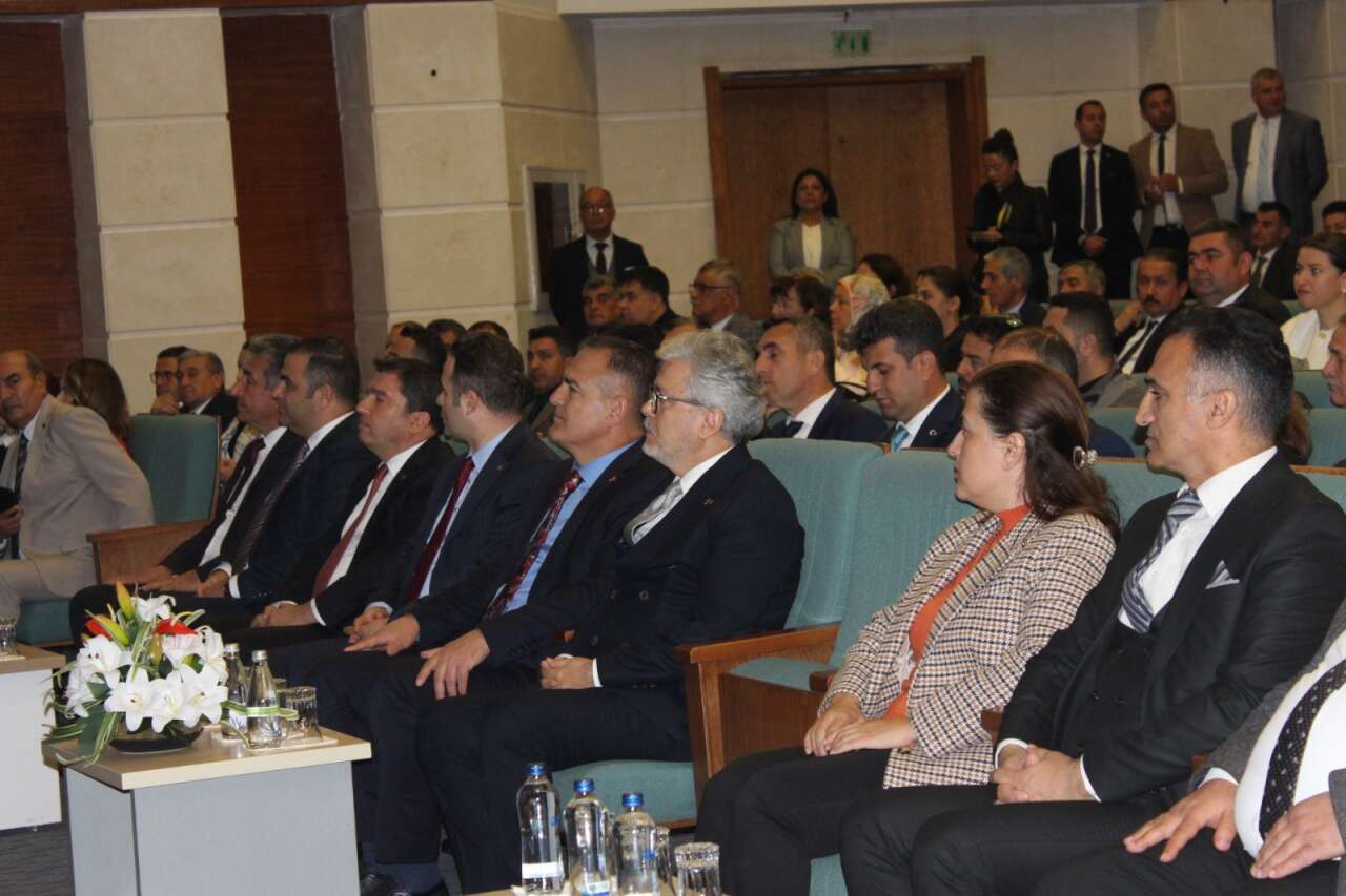 “Muğla Öğretmen Akademileri ‘Şehir ve Eğitim’ Programına Bakan Yardımcısı Yelkenci Katıldı 1